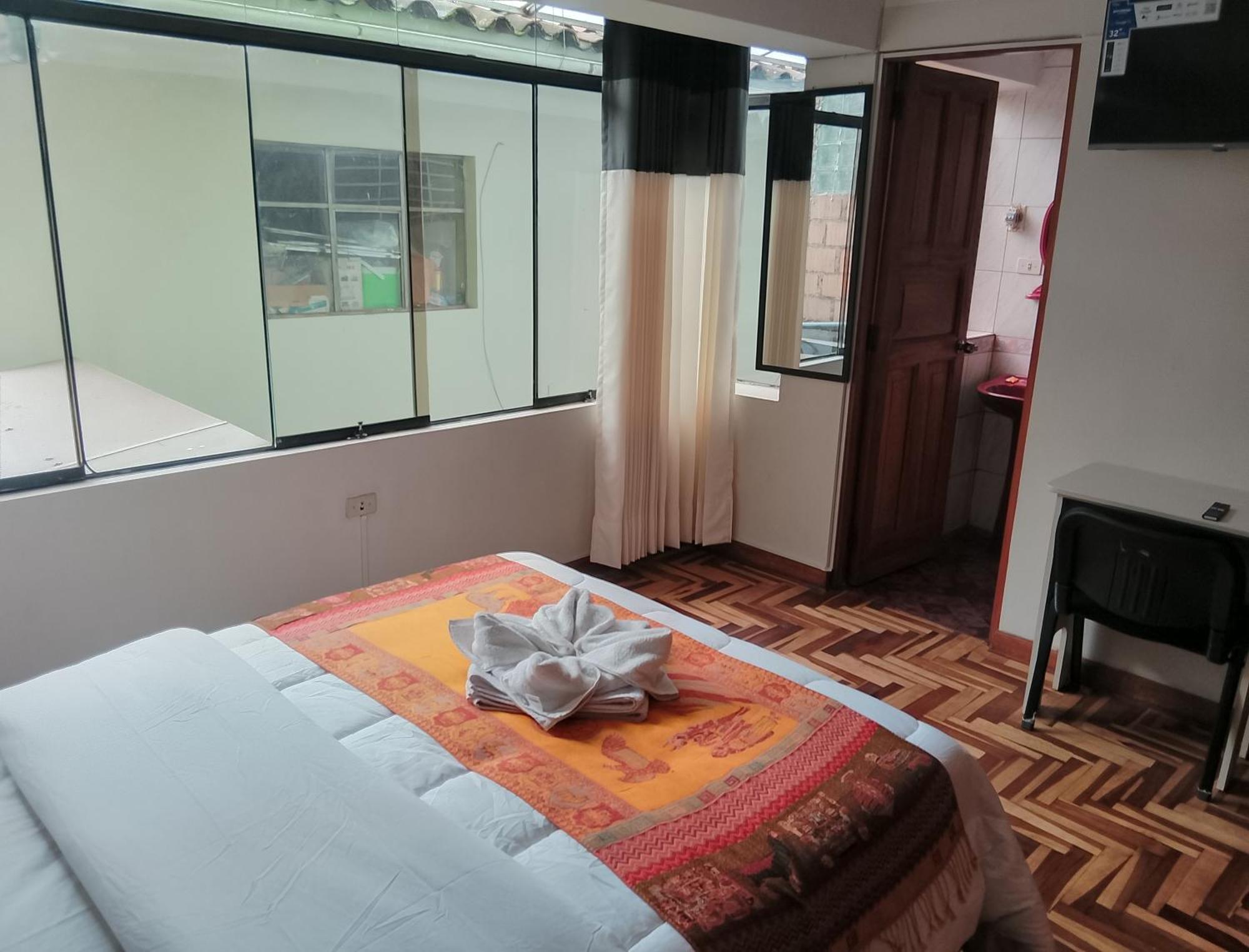Hostel Tupac Yupanqui House Cusco Exterior photo